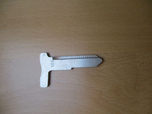 Schlüsselrohling / Key slug  T-105