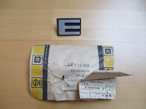 Commodore-B/ Schrift/Badge E